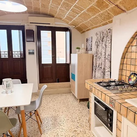 Semesterbostad Perla Del Borgo *
